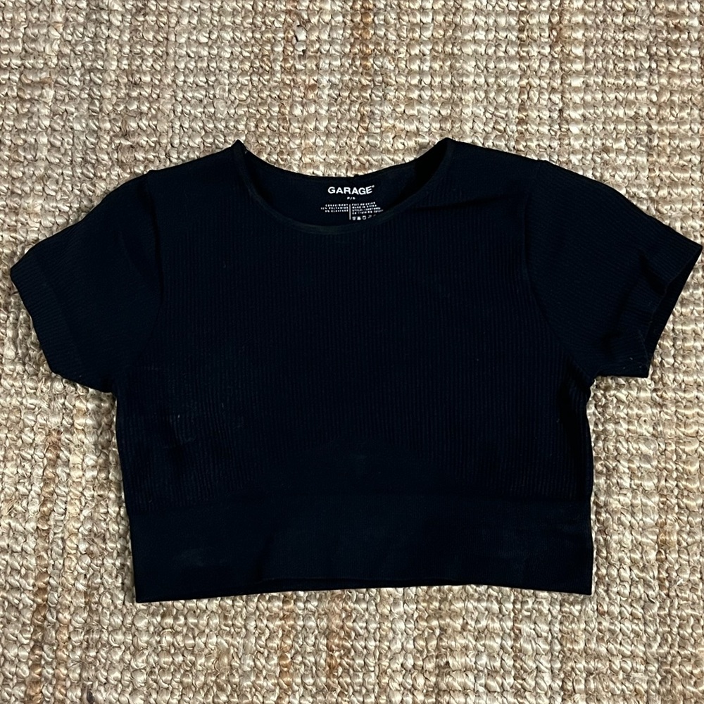 New garage cropped black top